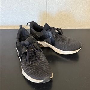 Nike Black Athletic Women’s Shoes
